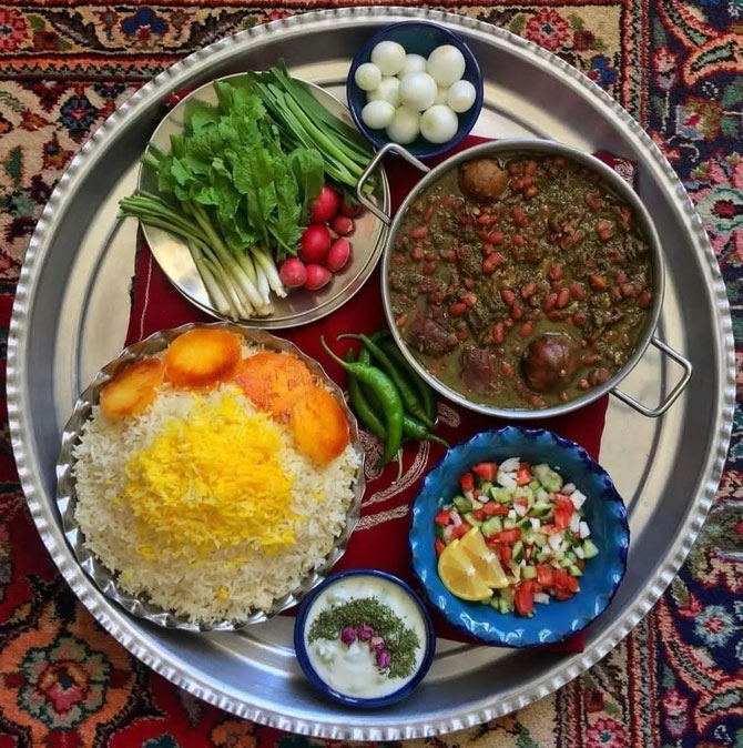 persian handicrafts provided by ivisitiran.com