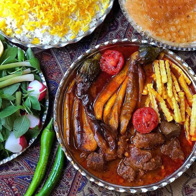 persian handicrafts provided by ivisitiran.com