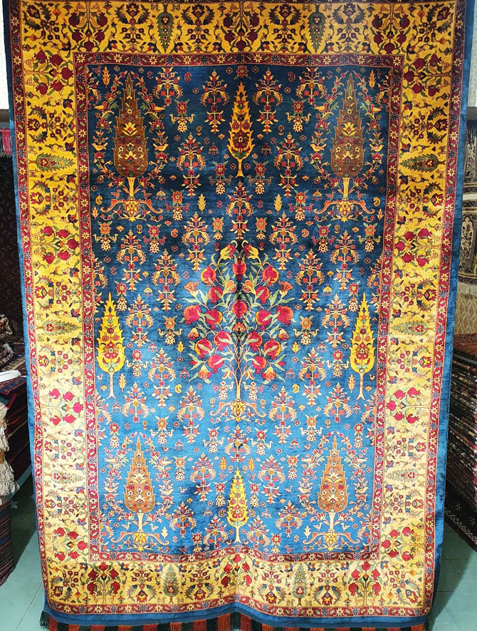 Ahmadi Carpet