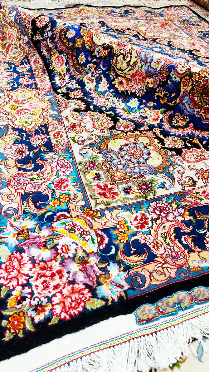 Kermanshahi Persian Rug