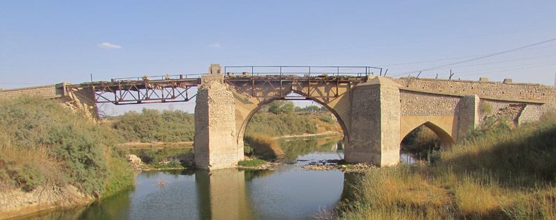 Khan Bridge
