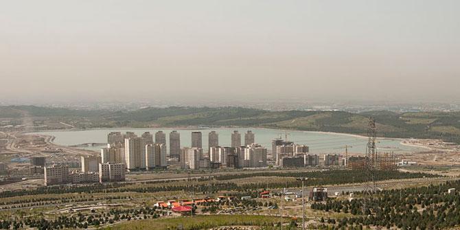 Shohada-ye Khalij-e Fars Lake