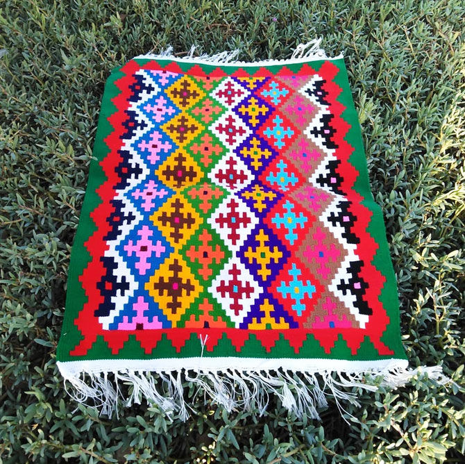 گلیم قشقایی آی پارا